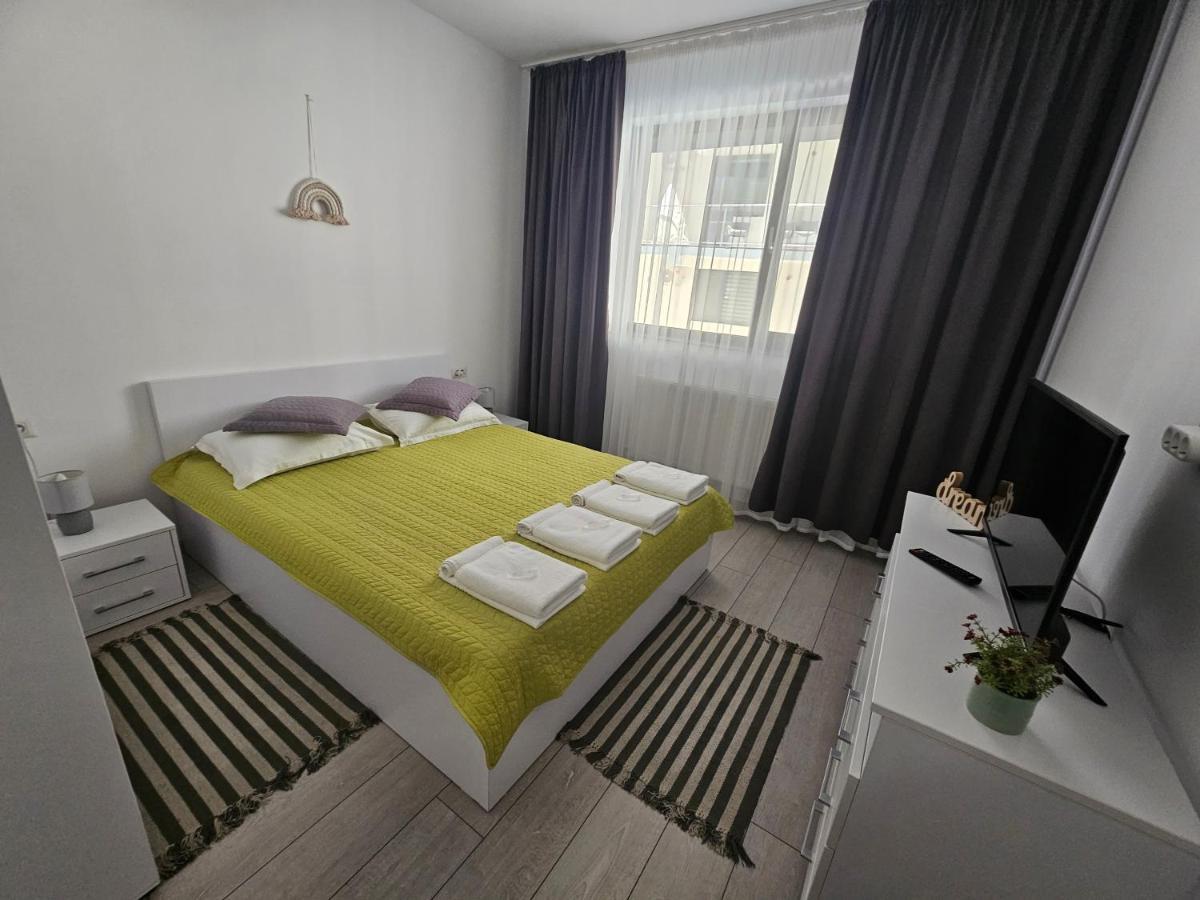 Summer Crib Mamaia-Sat นาโวดาริ ภายนอก รูปภาพ