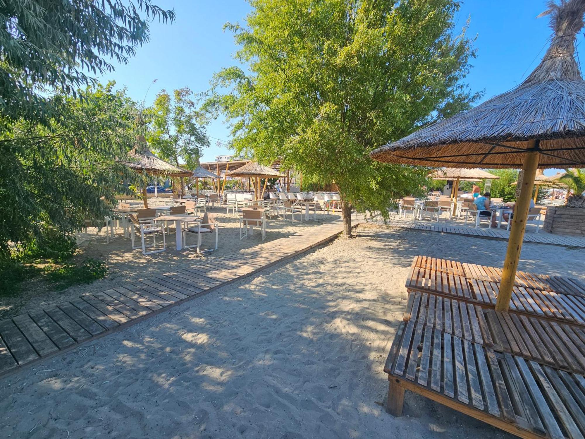 Summer Crib Mamaia-Sat นาโวดาริ ภายนอก รูปภาพ